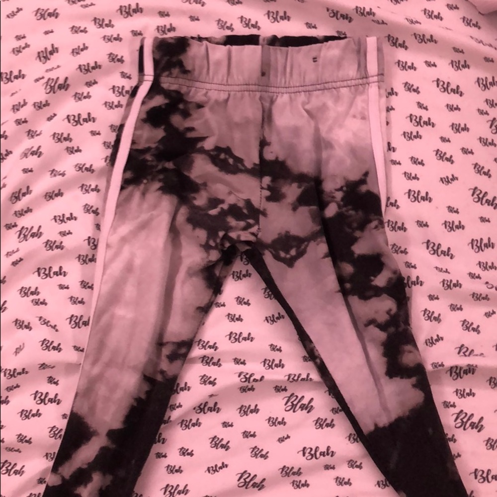 Xs leggings from forever 21